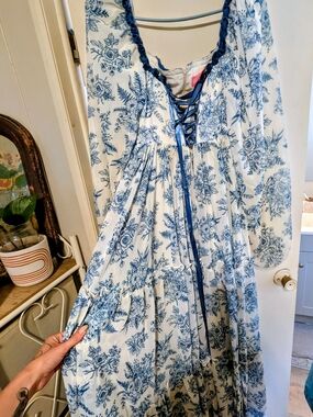 NWOT Sugar Thrillz Holding Court Maxi Dress